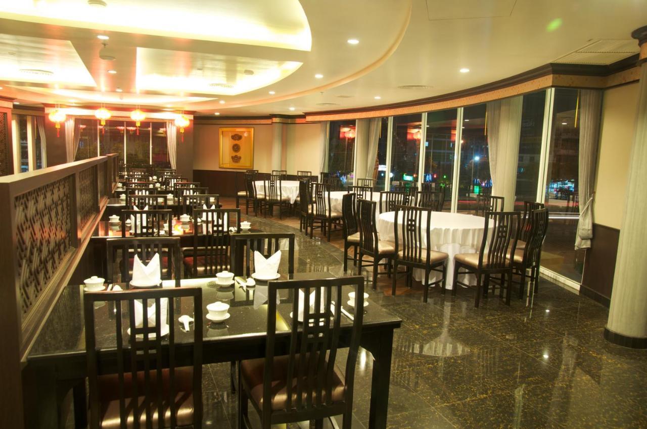 Haōhng Khēm Jolly Suites&Spa Petkasem מראה חיצוני תמונה